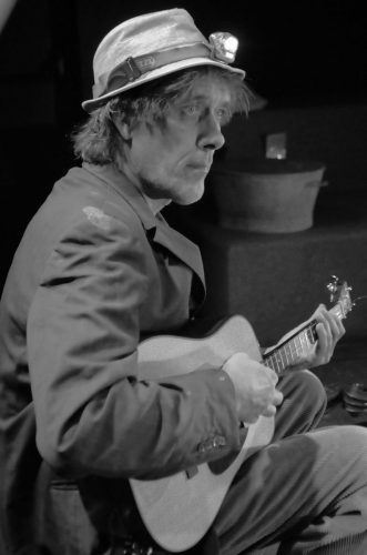 Galerie A place for Us (1)